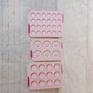 Baking Set Pink Cupcakes Mini 24 /12 Regular /6 Donut Holes 3 Pieces
